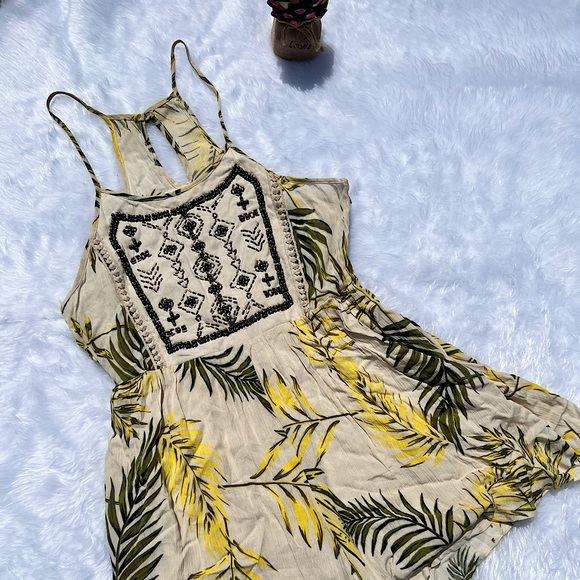 Taylor & Sage Beaded Romper - Picture 2 of 12